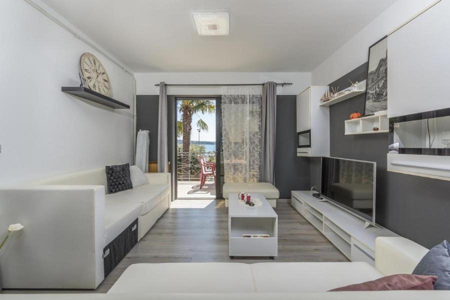 Apartment Zak Novigrad Istria Eksteriør billede